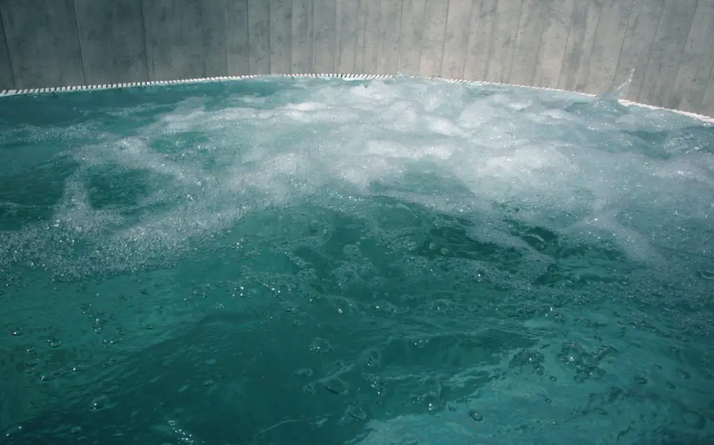 bubbling spa water